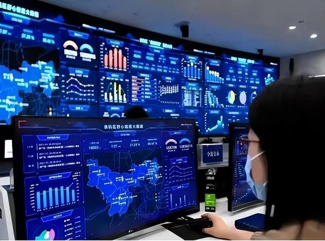 微信群网站 二维码《如何在qq里找群的账号》