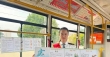 温馨巴士“寒露养生主题车厢”上线，十米车厢变身流动健康课堂