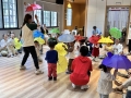 日常物件成拟声道具，亲子活动奏响雨天交响曲