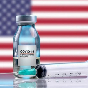 美国迈出“可喜一步”将向世界分享疫苗？美媒吐槽：是杯水车薪！ ... ...