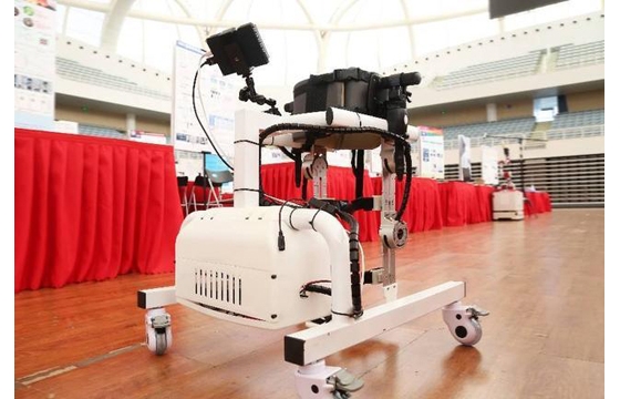 超冗余绳驱机器人、儿童下肢康复辅助……未来卓越工程师们PK“脑洞” ... ...
