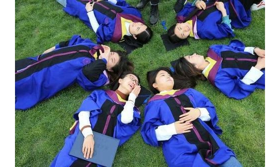 上了大学就轻松了？教育部发布通知：大学生的“苦日子”就要来了 ... ...