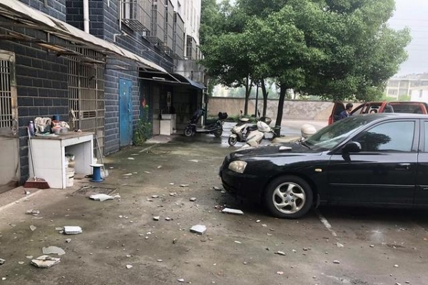 我为群众办实事丨靖江市滨江新区：解决房屋隐忧 了却居民“心病” ...