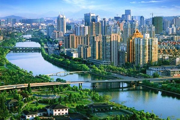 石家庄市倾力打造新一代电子信息、生物医药两大产业
