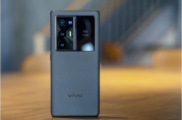 全球智能手机市场出货量下降，vivo逆风而上！位居行业TOP4