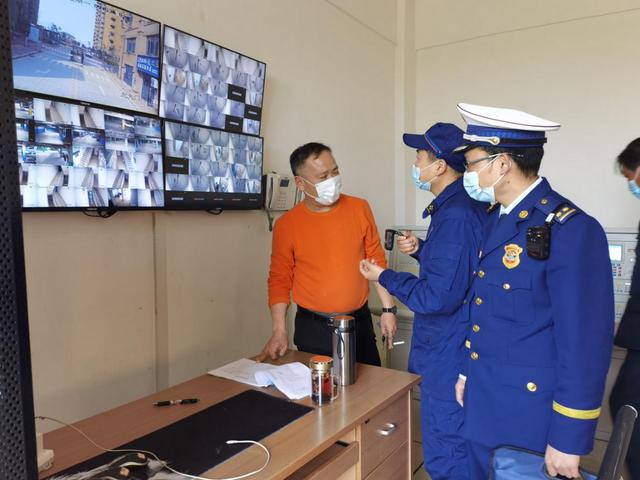 学史力行 办实事——赣江新区消防救援大队持续入户宣传，绷紧“飞线”安全弦 ...