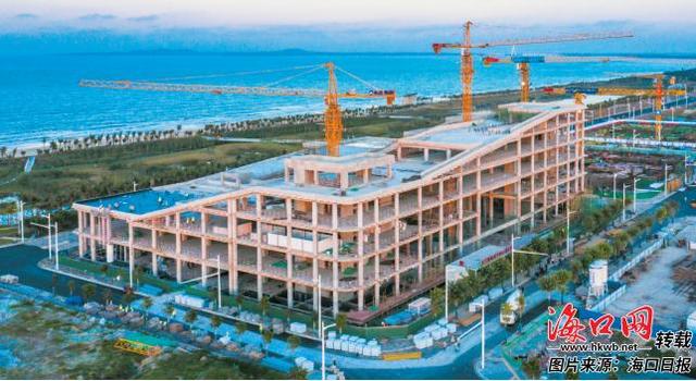 海口江东新区大唐国际贸易中心主体封顶「图」