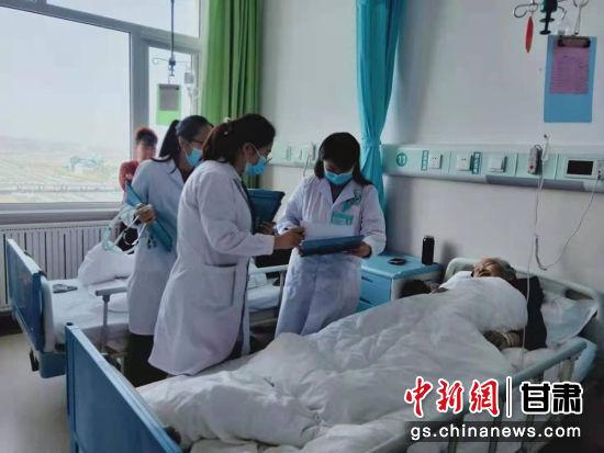 兰州新区“奔跑的医者”：用脚步诠释恪尽职守