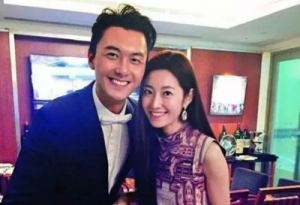 王浩信和陈自瑶豪宅曝光：在家吃饭都叫外卖，夫妻俩几乎都不下厨 ...
