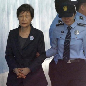朴槿惠出狱后有了新住处：最疼爱的弟弟给她找了新房子