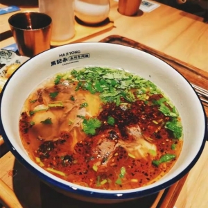 投完捞面，又投牛肉面，腾讯想要“面面”俱到