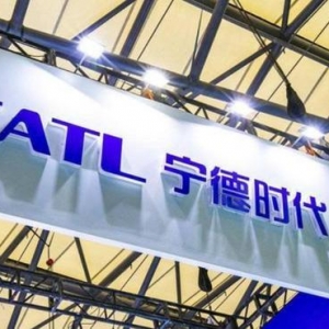 天下苦“宁”久矣，蔚小理集体叛逃？