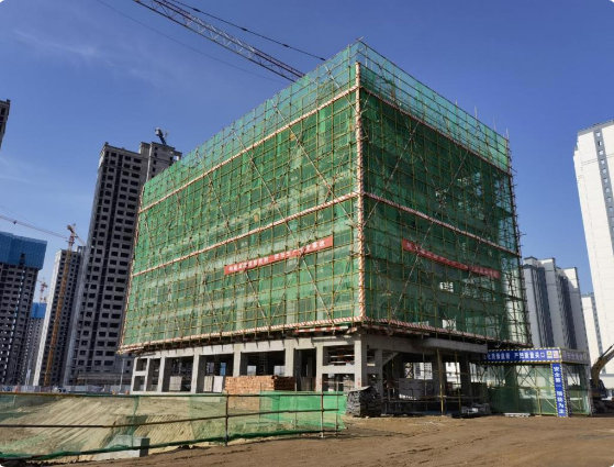 兰州新区第七小学综合楼主体封顶