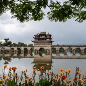 云南建水迎来夏日旅游季