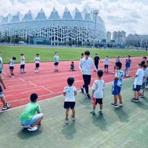 长春新区中小学校暑假托管服务丰富多彩