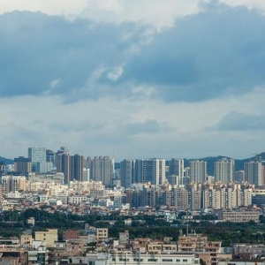 倘若房价死扛不降，会出现什么后果？给社会和经济带来什么危害？ ...