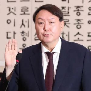佩洛西访韩，结果韩总统、外长全部“拒见”，非常尴尬