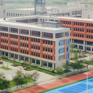 交付6所，新开工5所，提供学位2.4万个！西海岸新区学校建设新进展来了 ...