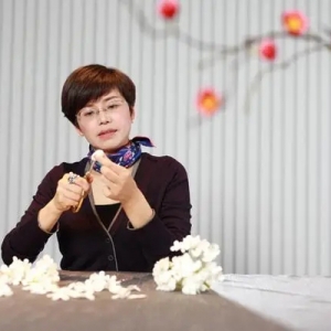 胡毓芳：发扬“春蚕精神”，用一根丝的手艺织出创业新丝路 ...