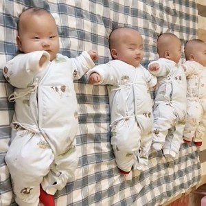 两胎怀八个！32岁网红“王女士”官宣怀四胞胎，去年诞下三儿一女 ...