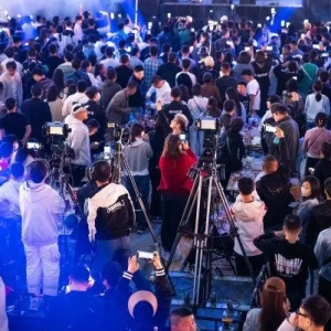 潮声丨流火的夏天来了，淄博烧烤却要“凉”了？