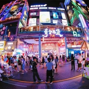 「有理贵阳」暑期是擦亮“爽爽贵阳”城市品牌的重要契机