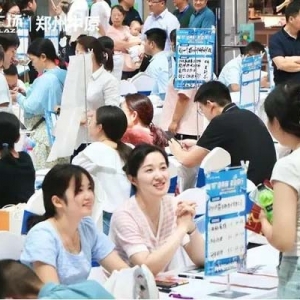 万达广场夏季招聘会火热进行中！快来挑份好工作