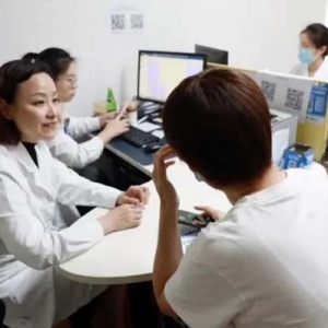 普及知识，开展义诊，这个健康俱乐部活动聚焦皮肤病