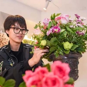 上海技能人才摘金启示录｜17岁的全国技能大赛花艺冠军蒋晨琪：狠练到哭，她也要做完手头事再休息