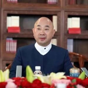 世界铜王王文银“限高一日游”，一年超7000亿元营收，为何栽到6000万元上？