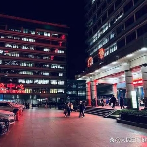 儿科门诊纪实：涌入医院患儿数量继续增加，拐点仍未出现