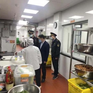 严守校园食品安全底线！对照这22条，查！