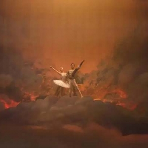 绝美《天鹅湖》飞临维多利亚港 2024“国风国韵飘香江”系列文化活动隆重启幕