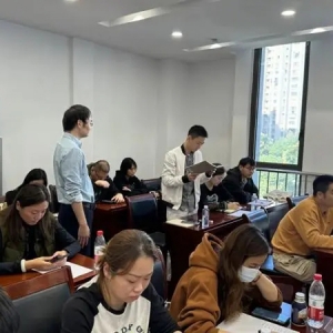 从社区治理“职场新人”，到社区工作的“先锋精英”