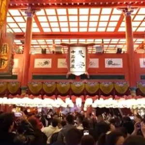网络零售额破万亿元！节日消费持续火热，中国经济活力满满！