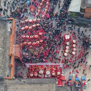 福建“游神”火了：“80后”出钱，“90后”管理，“00后”出力