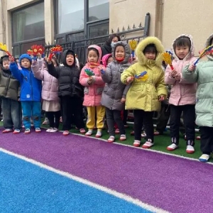 家园社区共携手，快乐游戏向未来丨胶州市大同幼儿园“三八妇女节”主题亲子活动