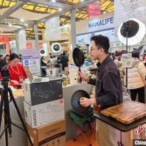 上海开春掀起“展会热” 电商与线下交易并驾齐驱