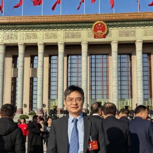 两会自拍杆｜优化研究生招生方案，从源头提升研究生培养质量