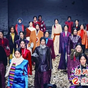 株洲服饰登上中国国际时装周