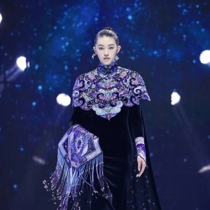 秋冬中国国际时装周在京落幕 非遗创新“新中式”诠释中国美学