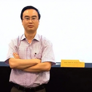 高校院长陷撤稿风波，回应称：“其他作者擅自署我的名”