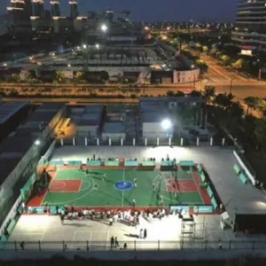 工地篮球赛 激战夏夜