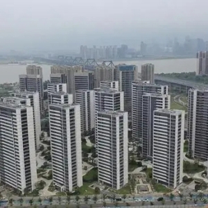 交付一个月了还没有成交，钱二首个交付楼盘二手房遇冷？