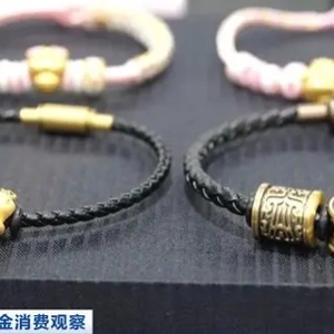金价持续走高，投资者热情不减！蛇年贺岁金条、首饰金受青睐