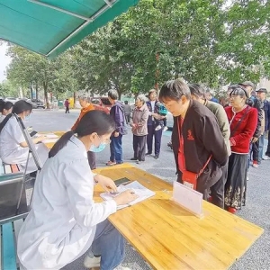 今年，遂宁为274万余名常住居民免费提供12项基本公共卫生服务