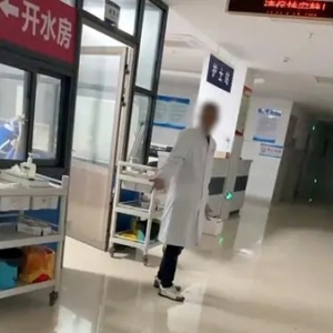官方回应值班医生醉酒拒诊：肯定不能喝酒，当地政府和卫生健康委已介入