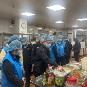 “线上点、线下查”，多方参与共护校园美好“食”光