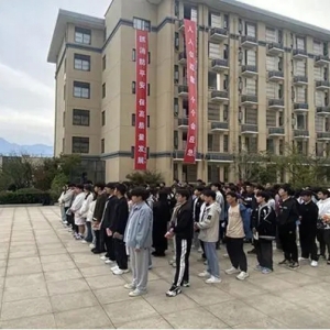 江西职业技术大学开展无脚本应急疏散演练活动