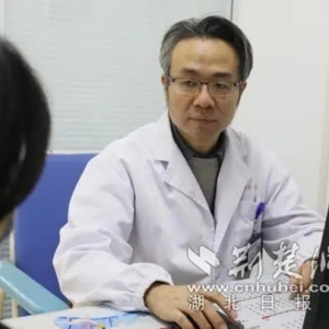 时尚博主省早餐成“无胆女孩” 专家：年轻人高发，空腹过久是风险
